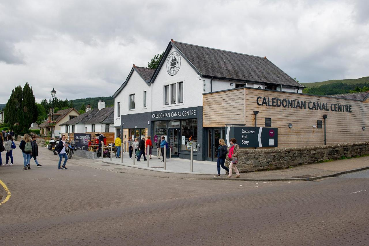 Lock Chambers, Caledonian Canal Centre Hotel Fort Augustus Exterior foto